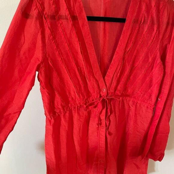 Athleta Red V-Neck Long Sleeve Button Down - Picture 3 of 5